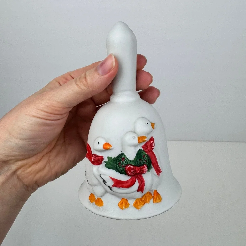Vtg White Ceramic Unglazed Christmas Holiday Goose Hand Bell 3D Red Green READ